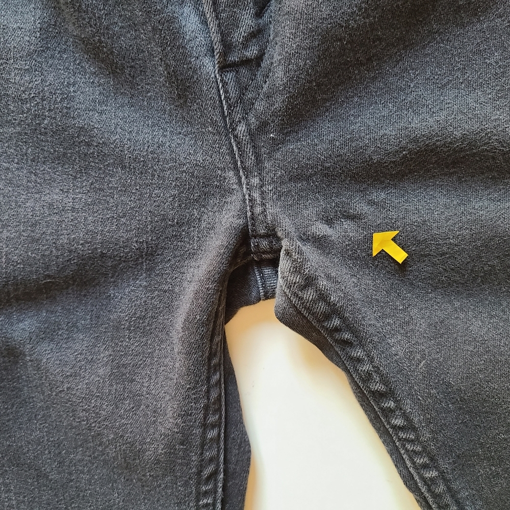 Levi's Super Skinny Black Jeans - Picture 5 of 7